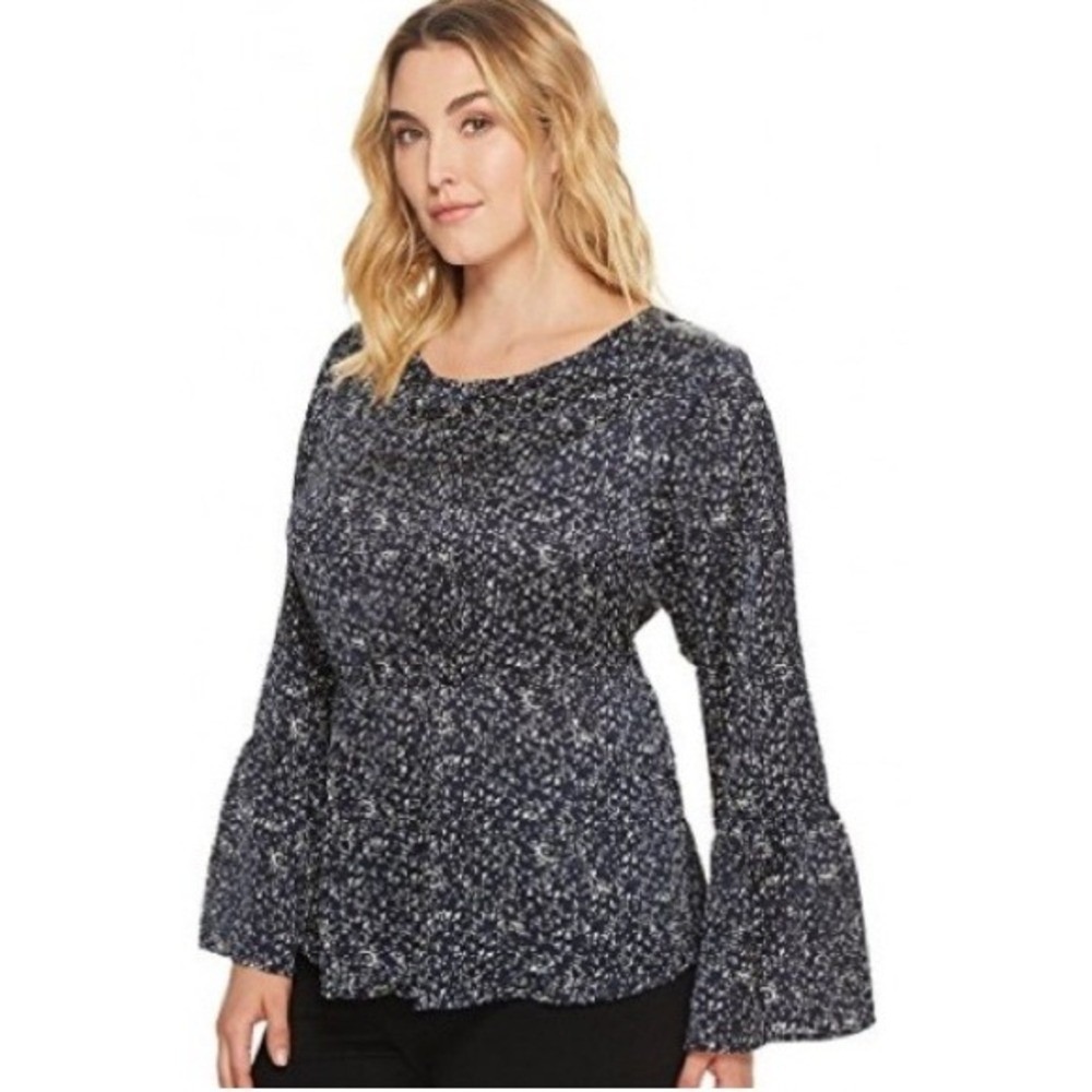 Bobeau Navy  Floral Print Bell Sleeve Blouse Top Womens XS‎ Career Boho